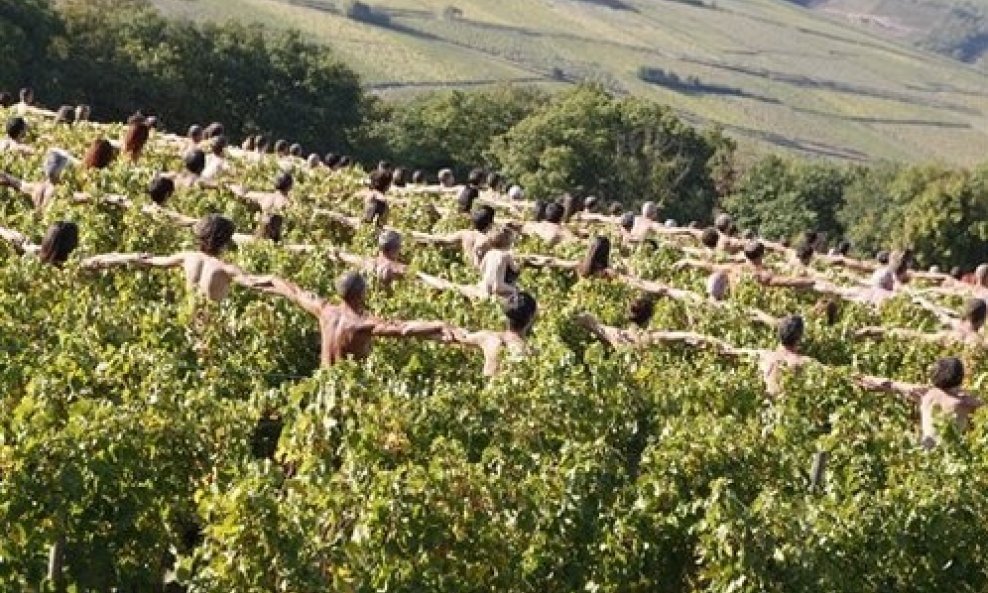 nudist golaći spencer tunick