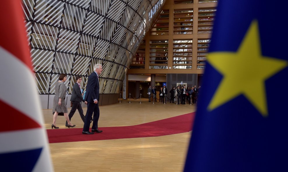 Michel Barnier, glavni EU pregovarač o Brexitu, stiže na sastanak u Bruxellesu