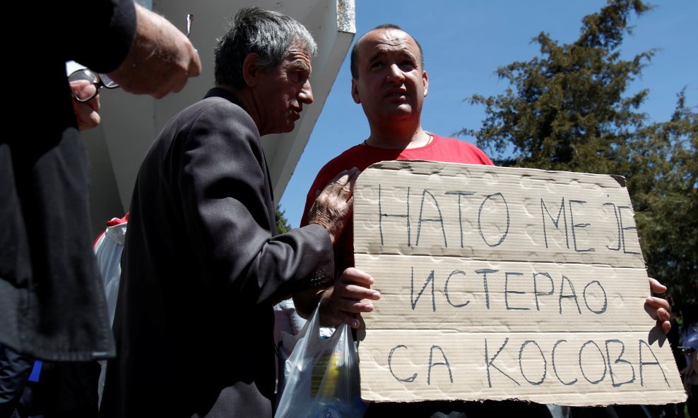 Prosvjednik u Crnoj Gori: 'NATO me je isterao sa Kosova'