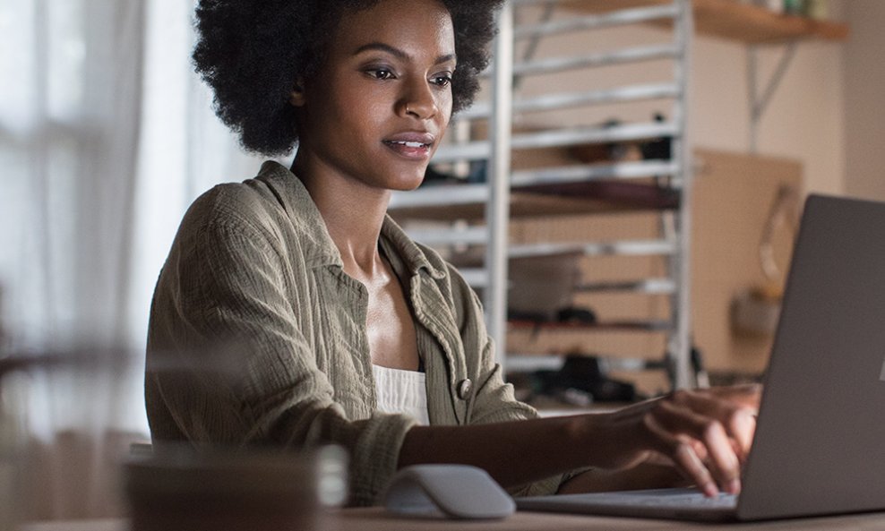 Surface Laptop dolazi upravo s Windowsima 10 S, no moguća je nadogradnja