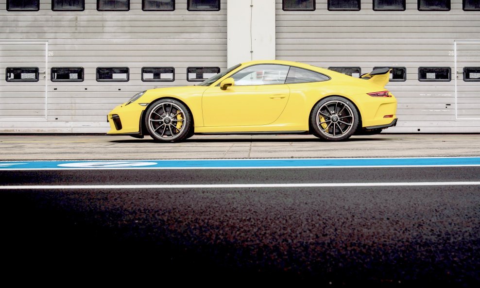 Porsche 911 GT3 Nurburgring