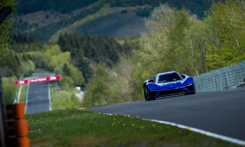 Nio EP9 na Nürburgring Nordschleifeu