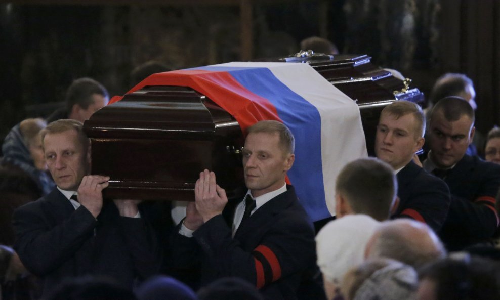 Pogreb Andreja Karlova