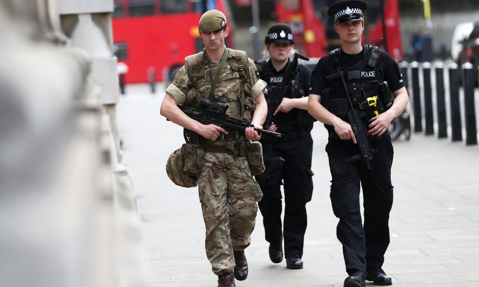 Središte Londona osiguravaju vojska i policija