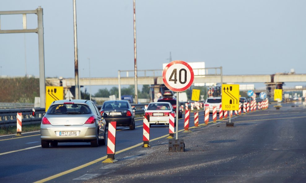 Rasuti teret kilometar prije čvora Varaždin