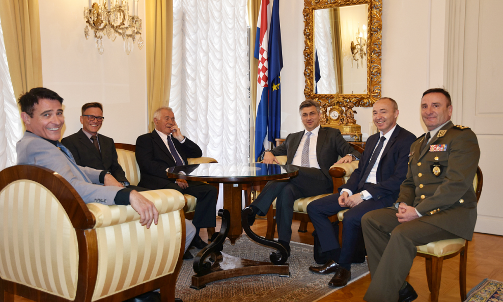 Sastanak Vrdoljaka i Višnjića s premijerom Plenkovićem