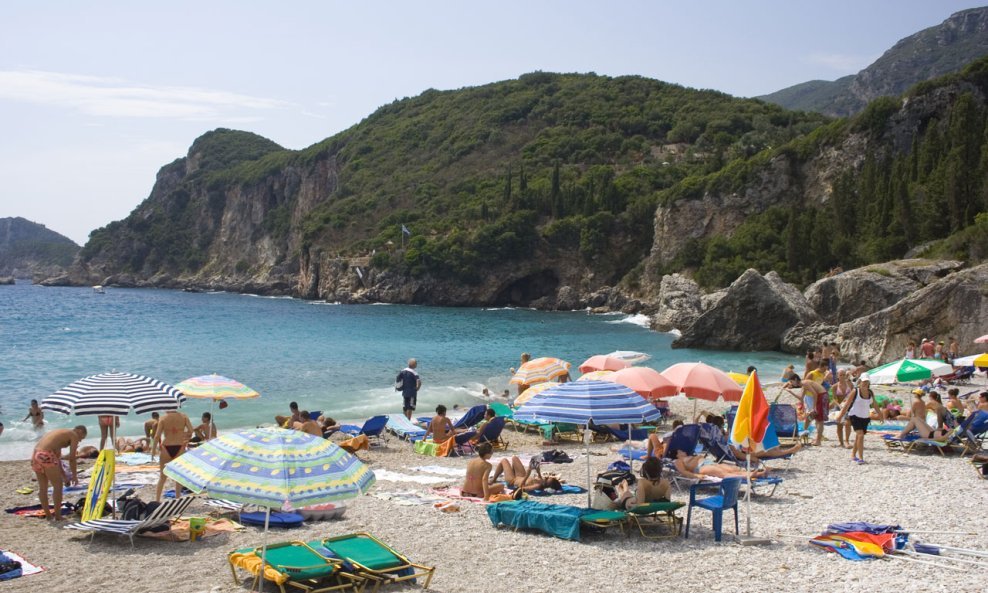 people_on_beach