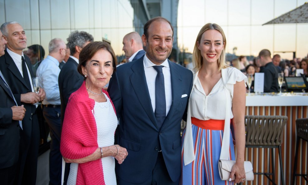 Iris Fontbona Lukšić, Davor Lukšić, Cristel Carrisi