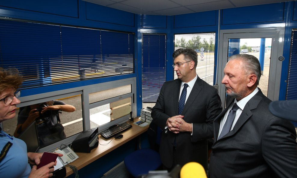 Schengenski informacijski sustav (SIS) na Bregani je predstavljen premijeru Plenkoviću