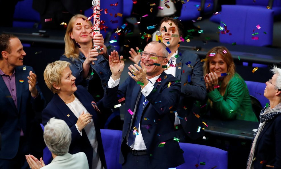 Slavlje u Bundestagu nakon usvajanja zakona o legalizaciji gej brakova