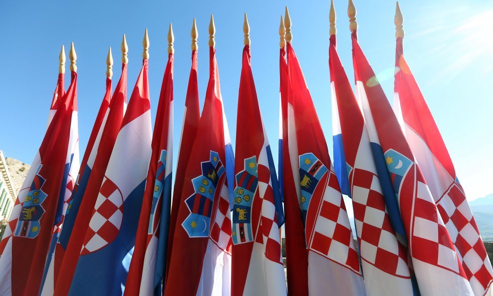 Hrvatske državne zastave