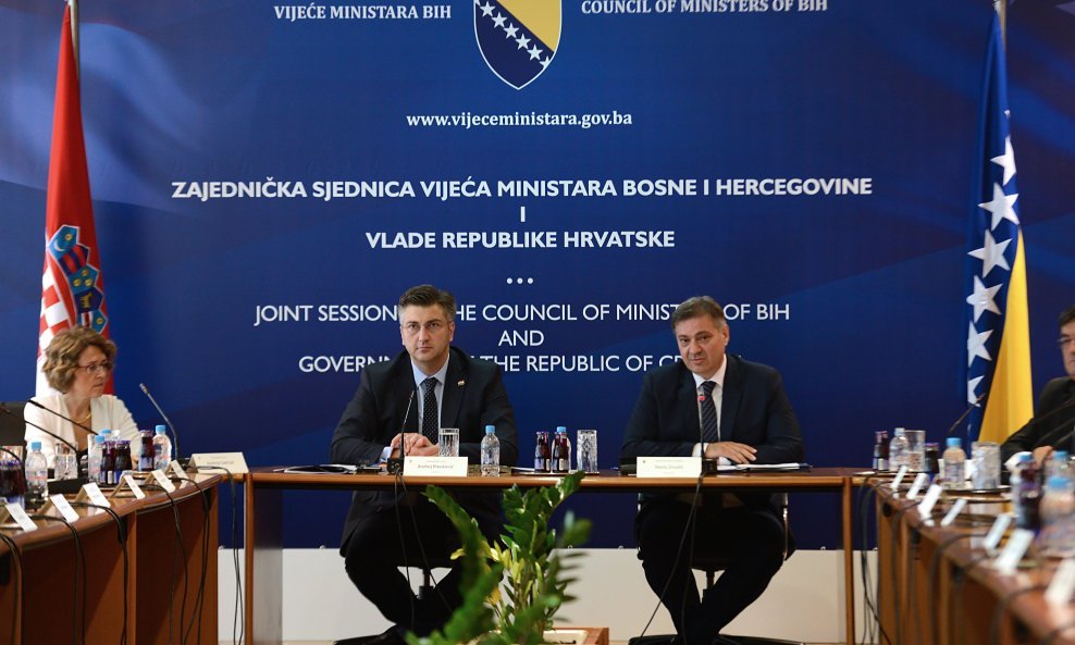 Predsjednik hrvatske Vlade Andrej Plenković i predsjedajući Vijeća ministara BiH Denis Zvizdić