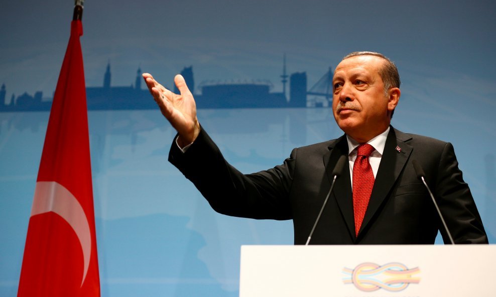 Turski predsjednik Erdogan ponovno je prozvao njemačku kancelarku Merkel
