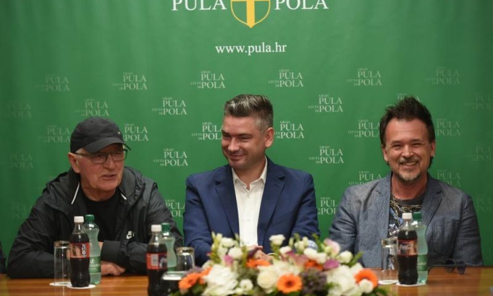 Oliver Dragojević, Darko Komso i Gibonni