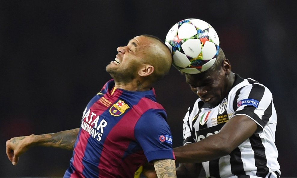 UEFA Champions League Finale - Paul Pogba i  Dani Alves (L)