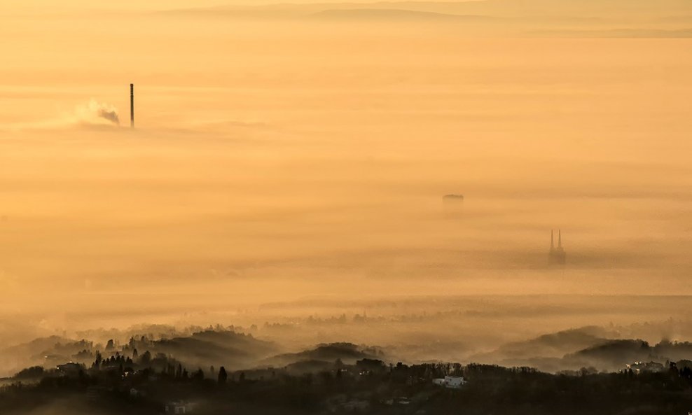 'Jutro nad Zagrebom', snimka sa Sljemena