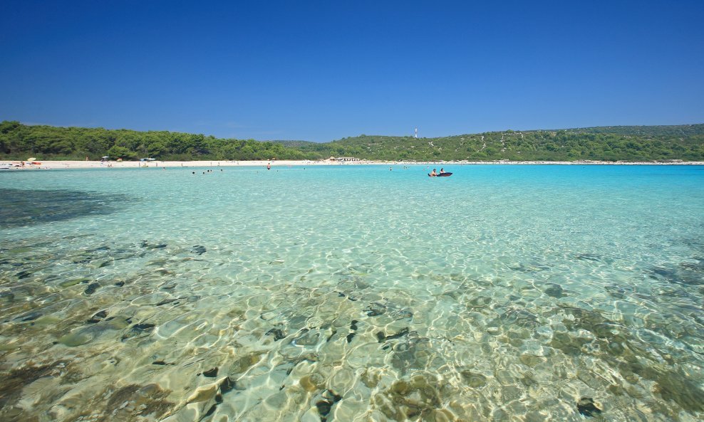 dugi otok jadran turizam plaža