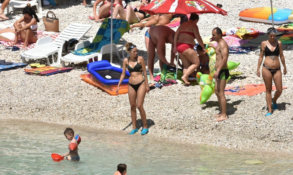 Ljeto na plažama u Hrvatskoj