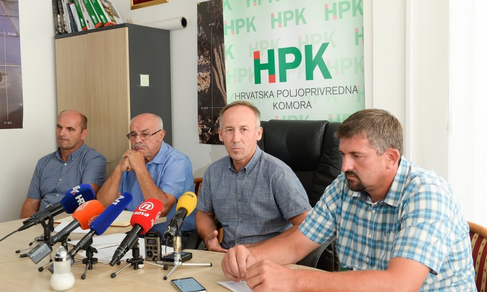 Voćari i povrćari podržali ministra poljoprivrede Tomislava Tolušića