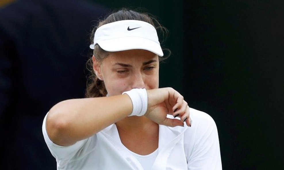 Ana Konjuh u suzama