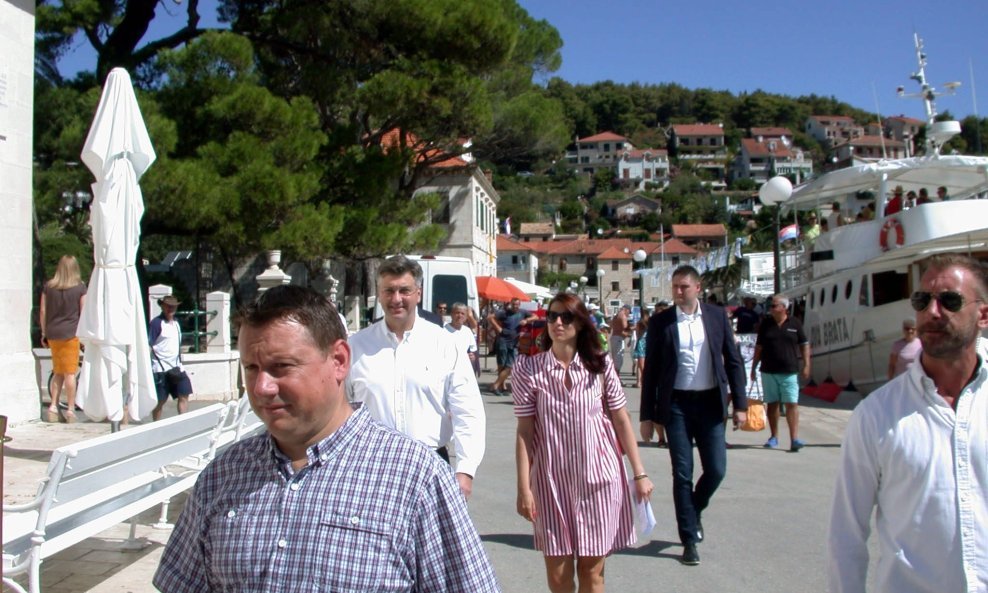 Andrej Plenković u Jelsi na otoku Hvaru