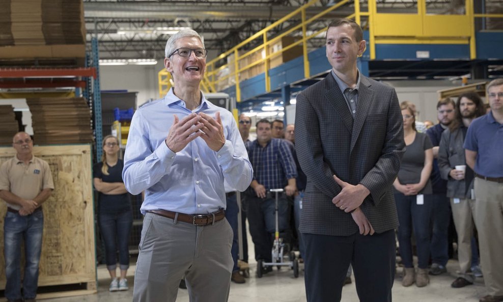 Tim Cook u posjeti CTS pogonu u gradu Cincinnati