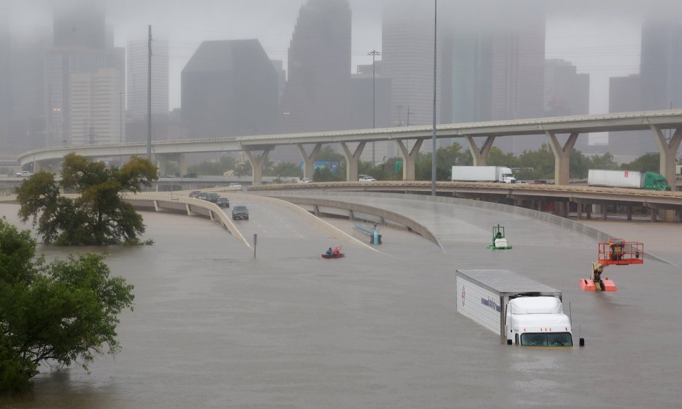 Uragan Harvey paralizirao je Houston