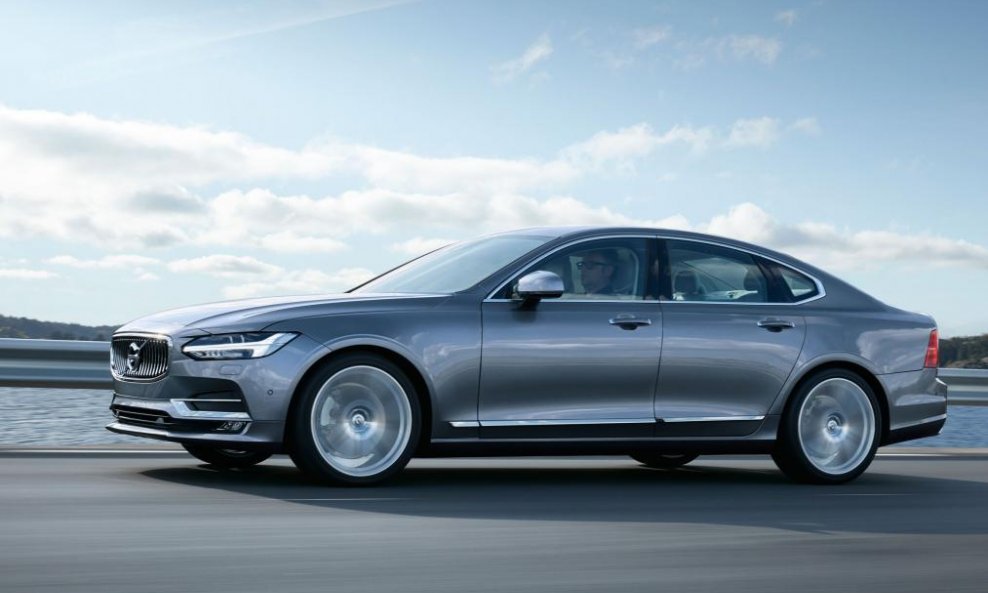 Volvo S90