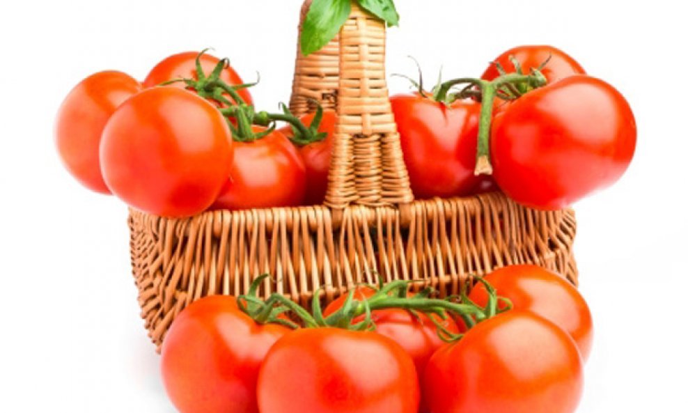 rajčica povrće zdrava hrana