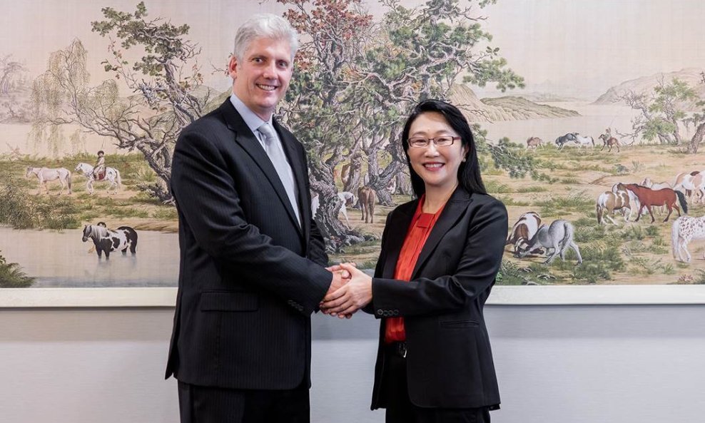 Cher Wang (HTC) i Rick Osterloh (Google)