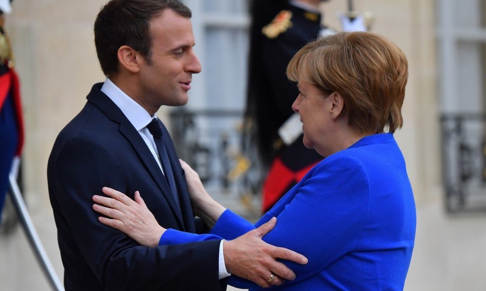 Francuski predsjednik Emmanuel Macron i njemačka kancelarka Angela Merkel