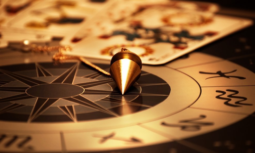 Fotolia_tarot jana