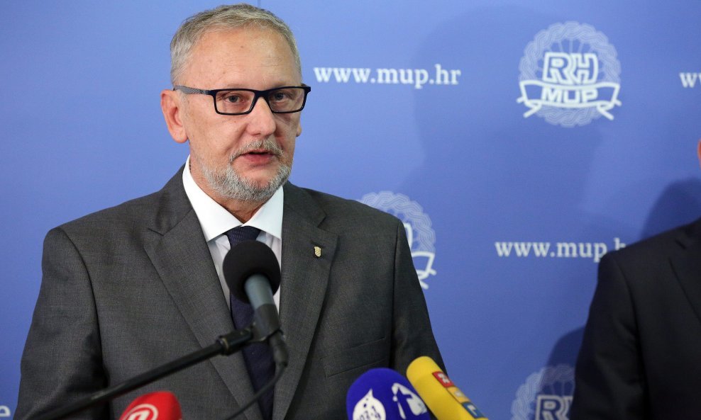 Ministar Davor Božinović: Jedan od strateških programa Vlade RH je rješavanje minski sumnjivog područja