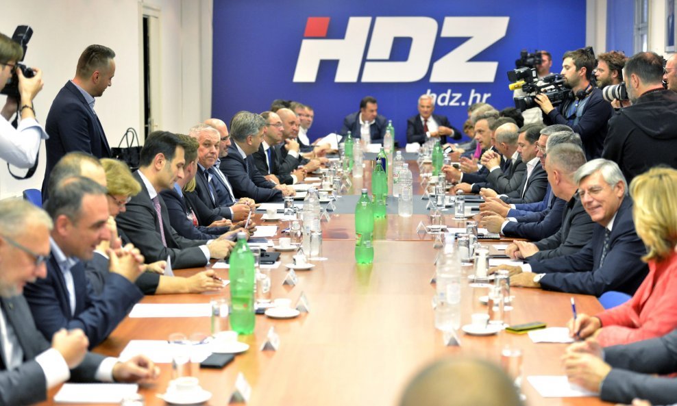 Predsjedništvo HDZ-a