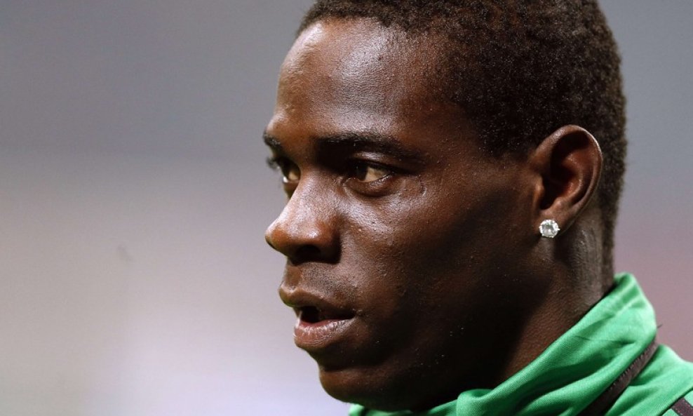 AC Milan, Mario Balotelli na zagrijavanju