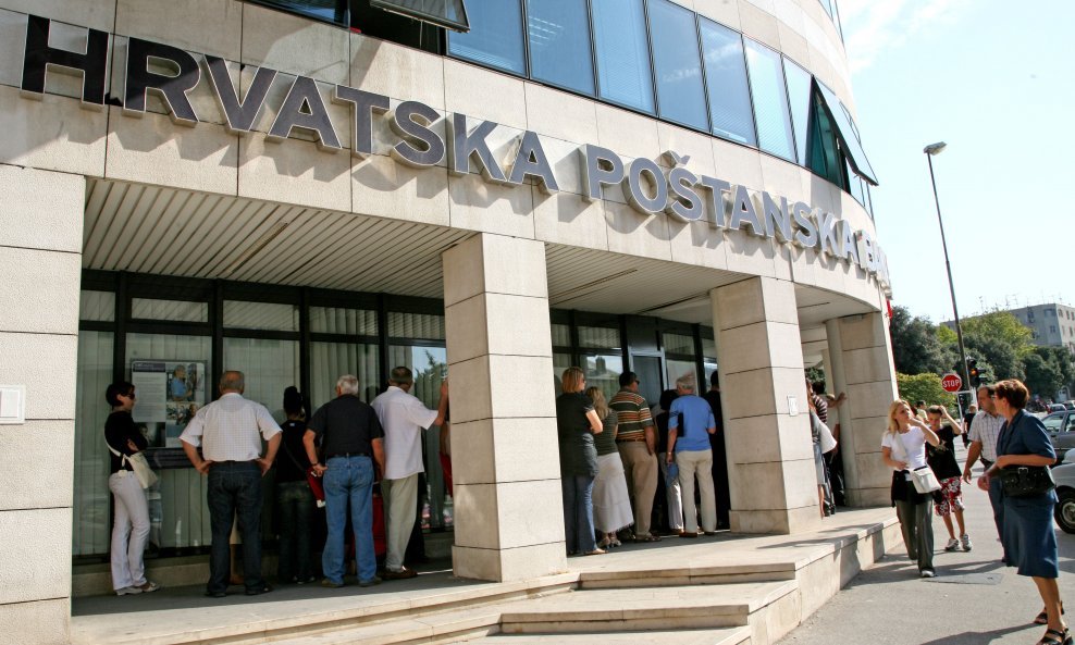 Hrvatska poštanska banka