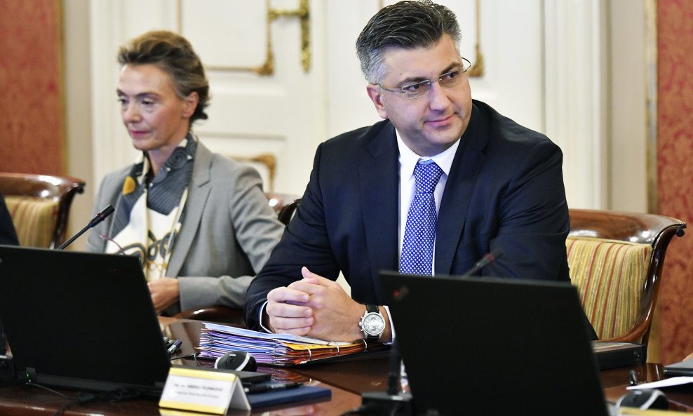 Ministrica vanjskih poslova Marija Pejčinović Burić i premijer Andrej Plenković