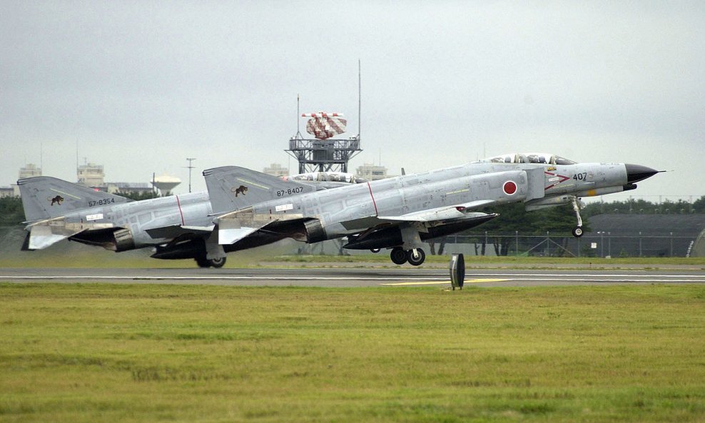 Japanski jurišnici F-4EJ