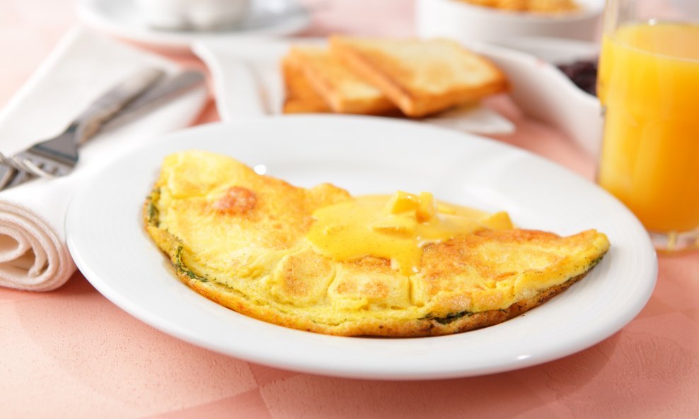 Omlet jaja doručak