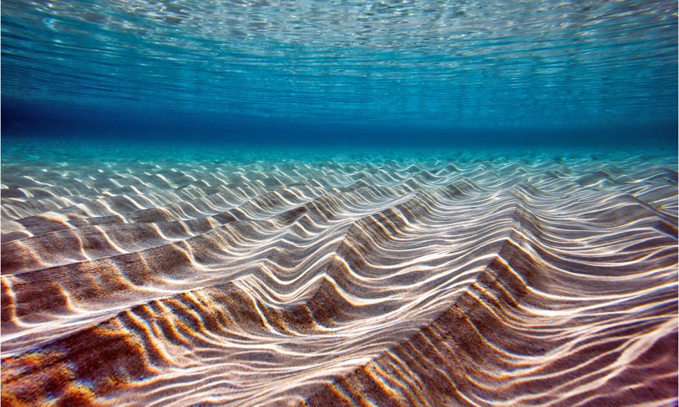 Sakarunski valovi - nagrađena fotografija National Geographic Hrvatska za 2012.
