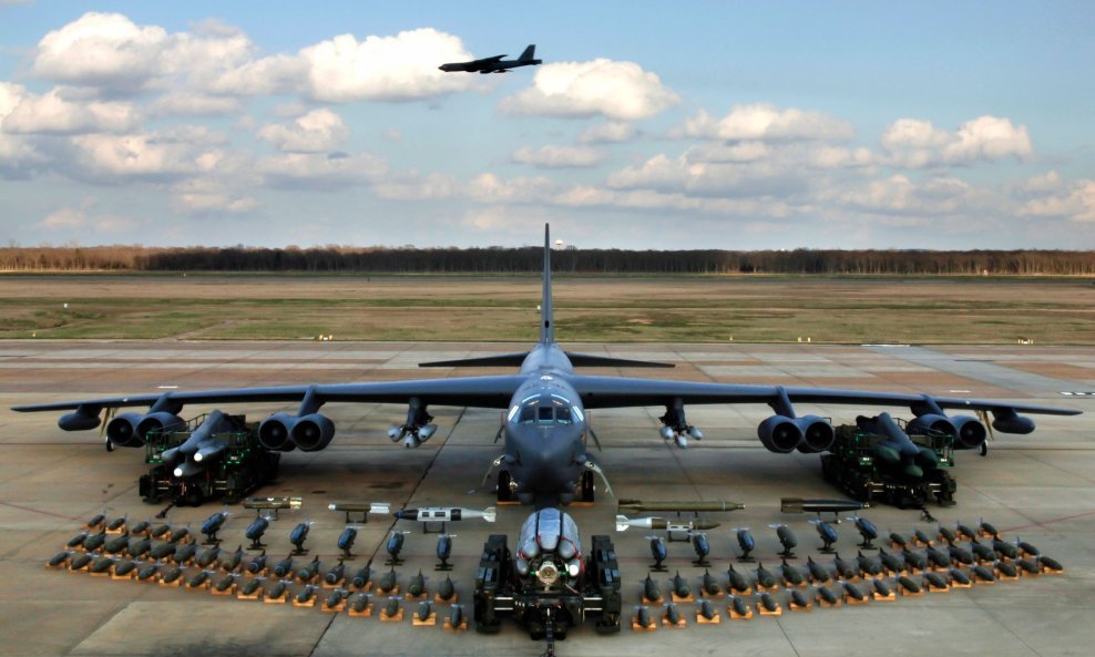Bombarder B-52