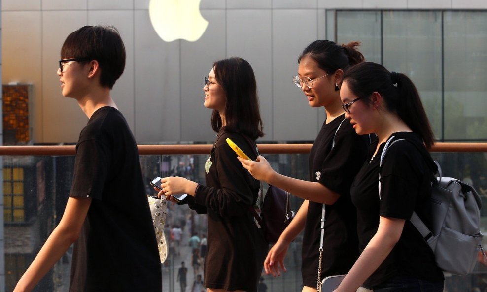 Appleovi prihodi rastu zahvaljujući ponajviše rastu prodaje najvažnijeg proizvoda iPhonea
