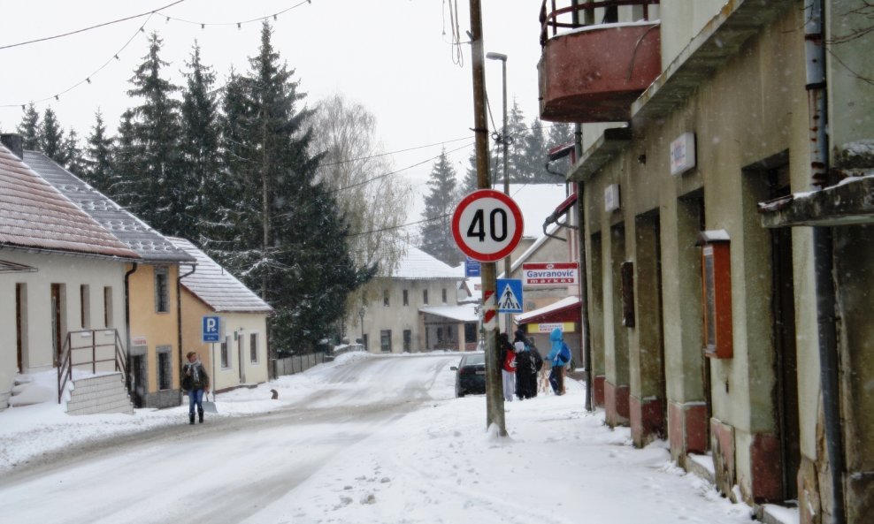Općina Brinje Snijeg hladnoća