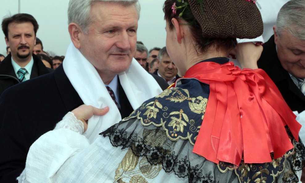 Ivica Todorić na otvaranju farme PIK-a Vinkovci 2008.