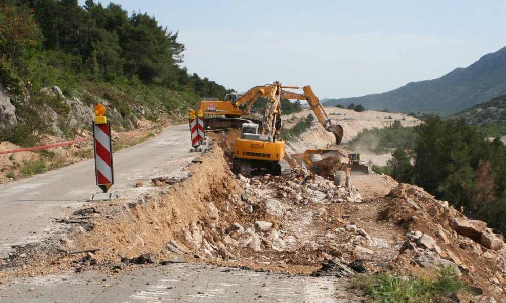 Započeli radovi na čvoru Vrgorac dalmatina