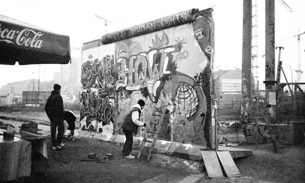 Rušenje Berlinskog zida označilo je početak oslobađanja od komunističke ideologije