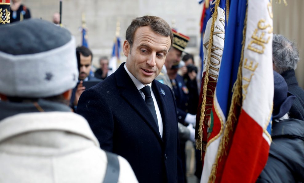 Stranka francuskog predsjednika Emmanuela Macrona poražena na dvama ponovljenim izborima za francuski parlament