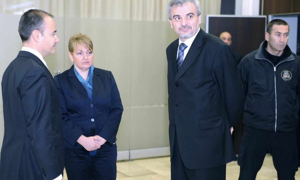 Vesna Malenica i Pero Hrkać (desno)