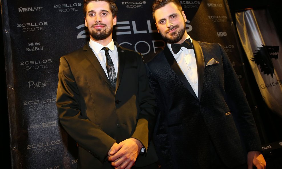 2Cellos