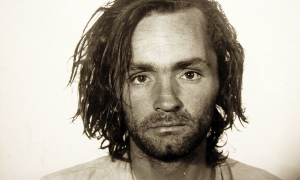 Charles Manson u mladim danima